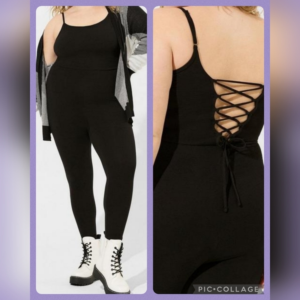 🆕️🐈‍⬛ BLACK CATSUIT WITH LACE UP BACK- CROPPED🐈‍⬛